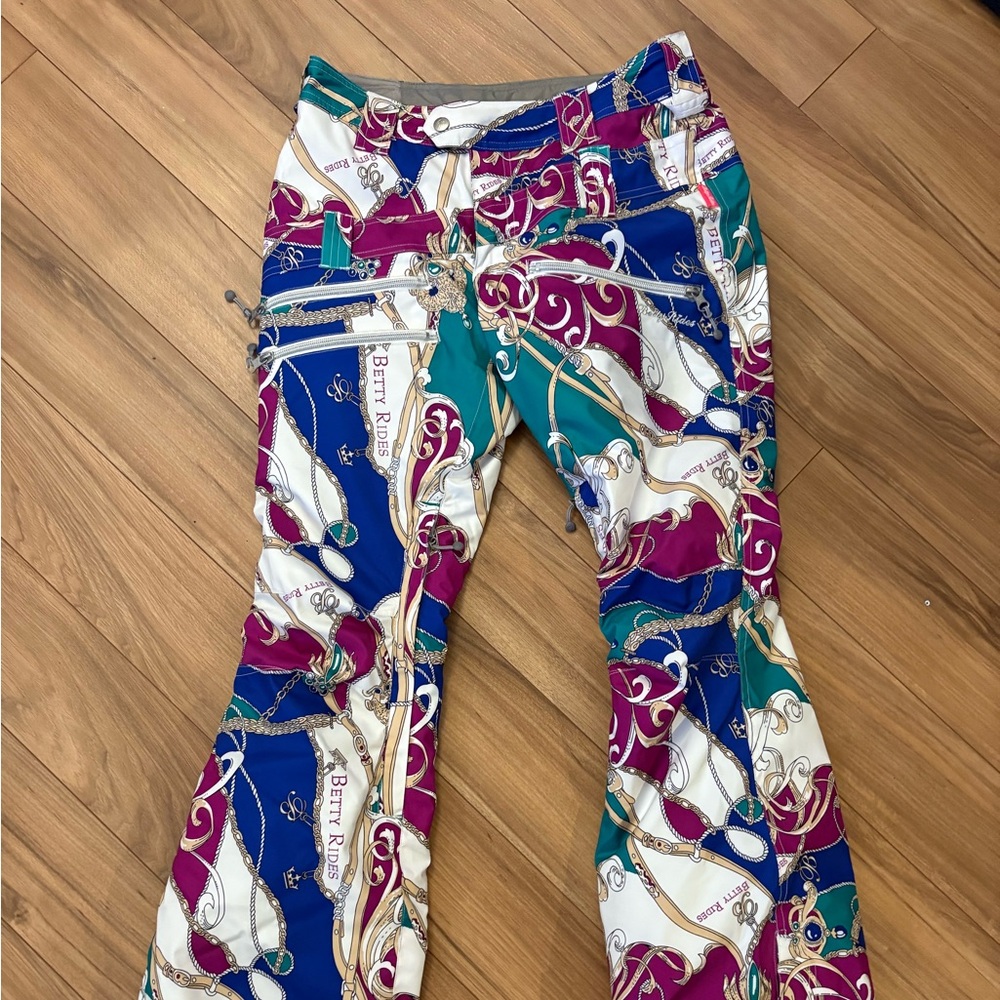 Betty Rides - Woman’s Ski/Snowboard pants